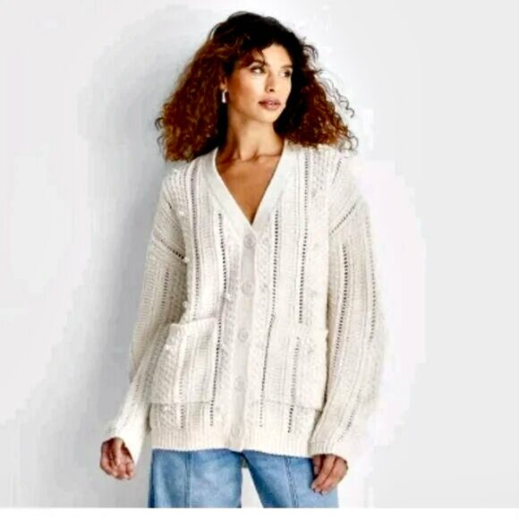 NWOT! CHUNKY OVERSIZED PEARL EMBELLISHED SWEATER - Picture 5 of 8